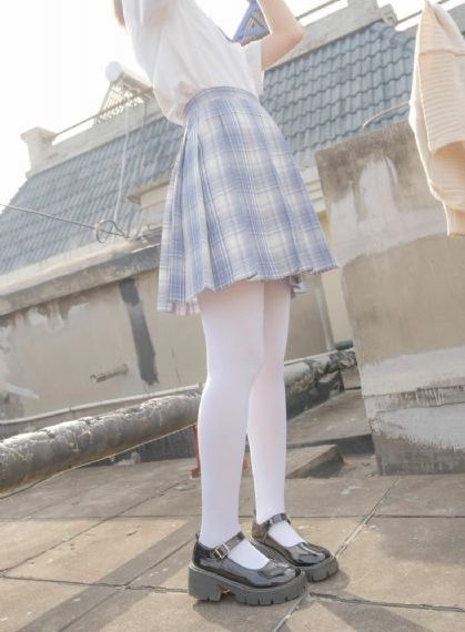 欧美r级女神_吉吉影院在线观看免费版