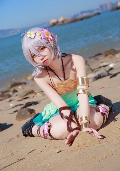 亚洲第一a美女视频黄频_完整版高清无删减90分钟观看