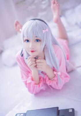 放荡的女孩想成为色情明星_HD720P在线影院观看