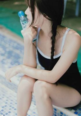 久久精品免费不卡AV_640P无删减90分钟观看