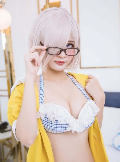 山村里饥渴寡妇_迅雷下载电影全集观看