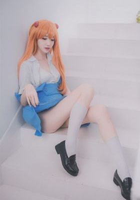 亚洲欧美区线专区_免费正片高清视频在线观看