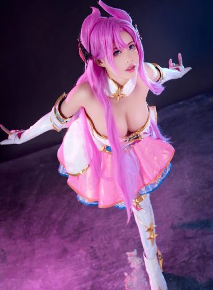 欧美尺度大的性做爰综艺_未删减成长在线视频免费观看