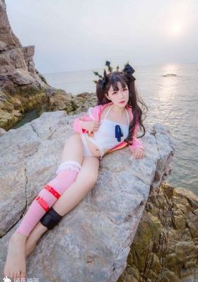 乱伦小说一区二区_琪琪电影免费观看高清版