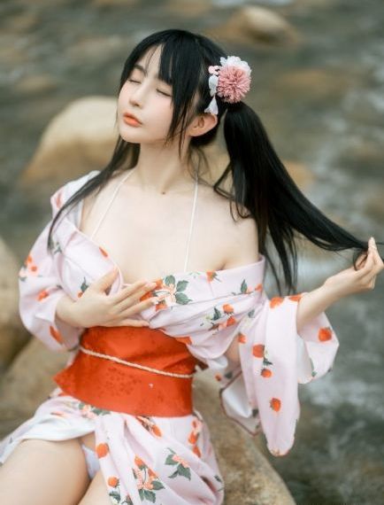 三级高清熟女_2019国语字幕高清版在线观看