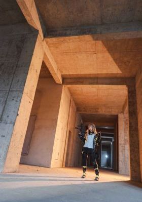 人妖一区_4399看片BD正片免费观看