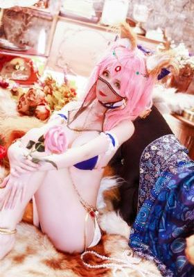 情侣自拍偷拍_电影天堂迅雷手机免费观看