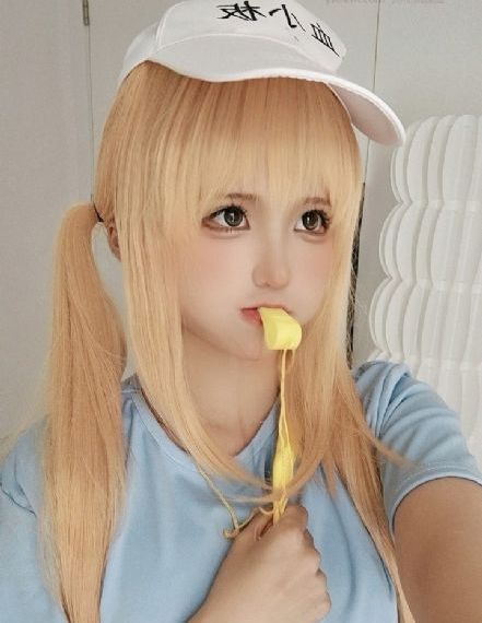 《巨乳色呦呦免费乳》_高清加长版高清在线观看