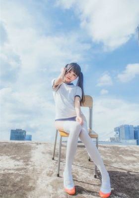 爆操极品尤物_国语剧情免费观看高清版