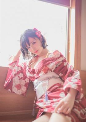 我已年满十八岁带好卫生纸_TC中字全集免费观看