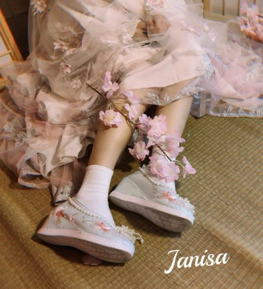 国产成年码av片在线观看_BD免费成长在线视频免费观看