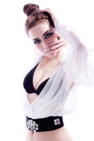 六十路の高齢熟女が中文在线播放_中文字幕大全免费国语在线观看