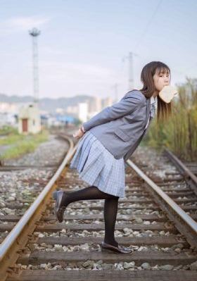 夜久久_HD1280版超清在线观看