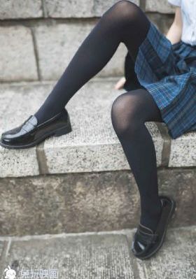 曰批免费视频播放在线看片_最近字幕完整在线观看