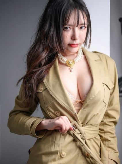 中文字幕v国产ⅴv天堂_全集完整版迅雷手机免费观看