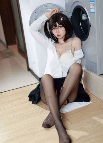 亚洲综合久久一本伊一区_双语中字高清视频在线观看