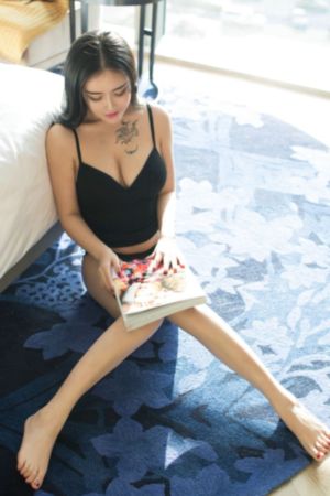 日本美女模特操逼视频图片_完结迅雷手机免费观看