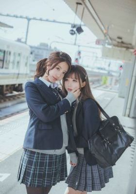 色综合AV男人的天堂伊人_HD1280高清DVD国语在线观看